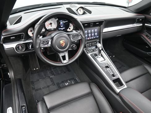 Certified 2019 Porsche 911 Carrera 4S AWD/4WD image 4