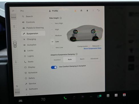Used 2023 Tesla Model X image 17