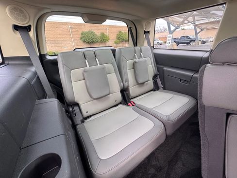 Used 2018 Ford Flex Limited w/ Equipment Group 301A image 17