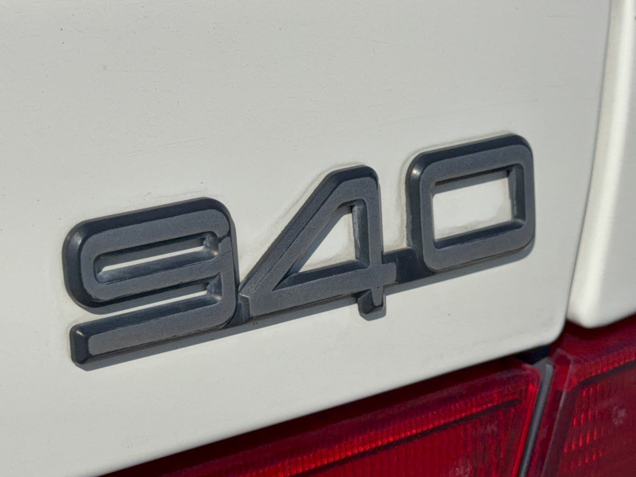 Used 1994 Volvo 940 Sedan RWD image 31