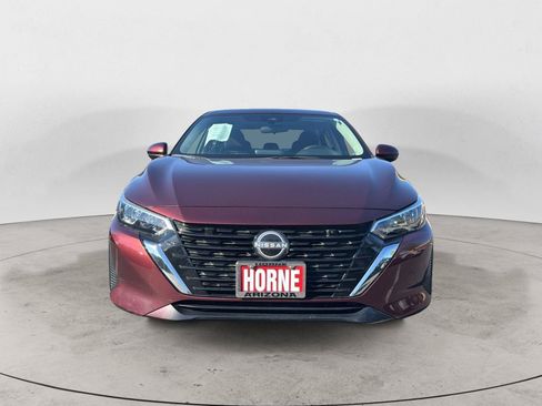 Used 2024 Nissan Sentra SV FWD image 2