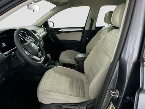 Used 2022 Volkswagen Tiguan S FWD image 13