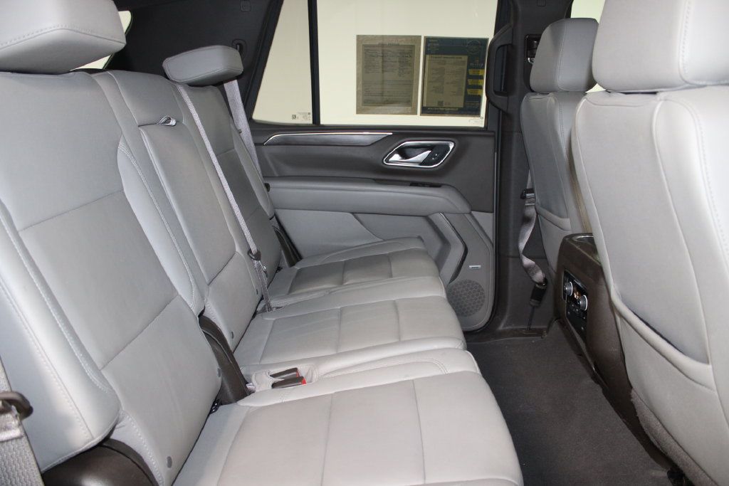 Used 2022 Chevrolet Tahoe LT w/ Luxury Package RWD image 29