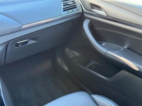 Used 2024 BMW X4 M40i w/ Premium Package image 13