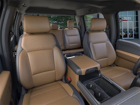 New 2026 Ford F450 Lariat w/ Chrome Package image 10