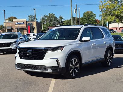 Certified 2024 Honda Pilot Touring