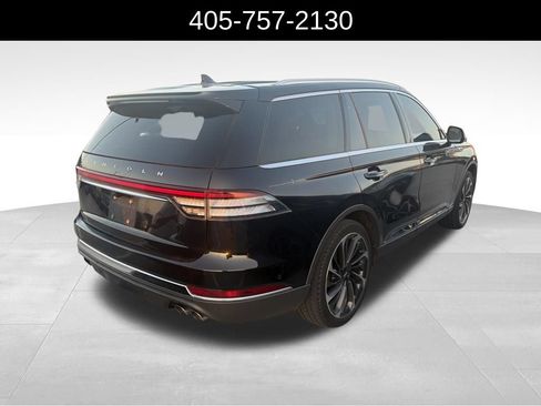 Used 2020 Lincoln Aviator Reserve w/ Equipment Group 202A AWD/4WD image 3