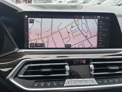Used 2019 BMW X5 xDrive40i w/ Premium Package 2 AWD/4WD image 46