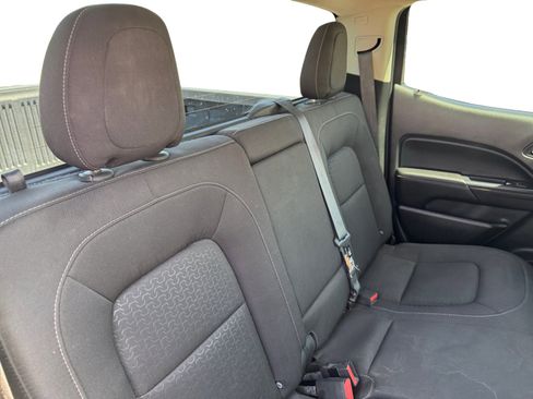 Used 2020 GMC Canyon SLE w/ Trailering Package RWD image 18