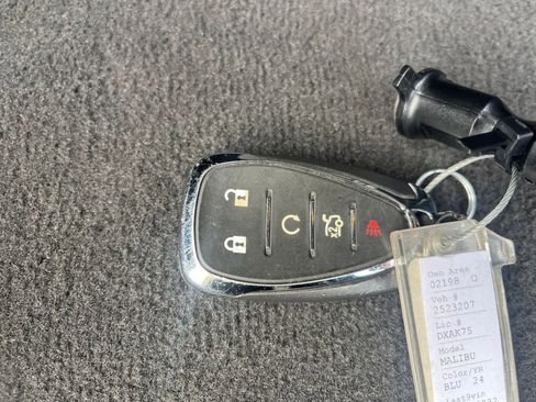Used 2024 Chevrolet Malibu LT image 25