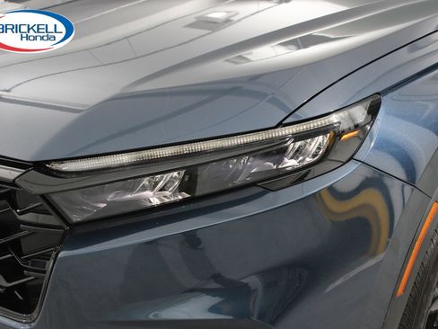 Used 2024 Honda CR-V Sport Touring image 10