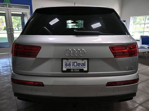 Used 2018 Audi Q7 3.0T Prestige w/ Prestige Package AWD/4WD image 4