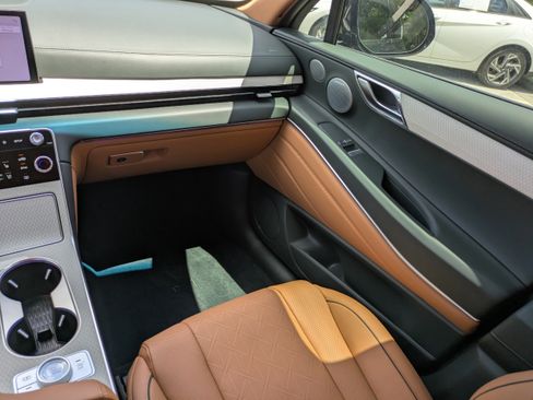 New 2026 Genesis GV80 2.5T Advanced AWD/4WD image 11