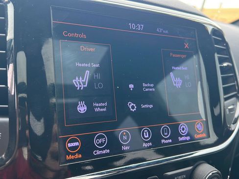 Used 2021 Jeep Grand Cherokee Limited w/ Sun & Sound Group image 27