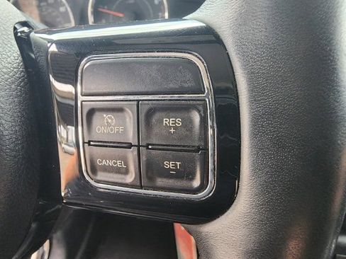 Used 2015 Jeep Wrangler Unlimited Sahara AWD/4WD image 27