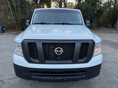 Used 2019 Nissan NV 2500 S image 9