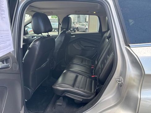 Used 2017 Ford Escape Titanium w/ Equipment Group 301A AWD/4WD image 11