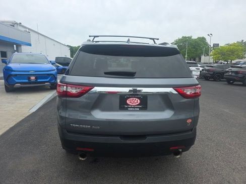 Used 2019 Chevrolet Traverse LT w/ LT Premium Package AWD/4WD image 3