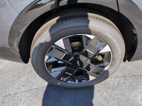 New 2026 Kia Sportage SX Prestige AWD/4WD image 9