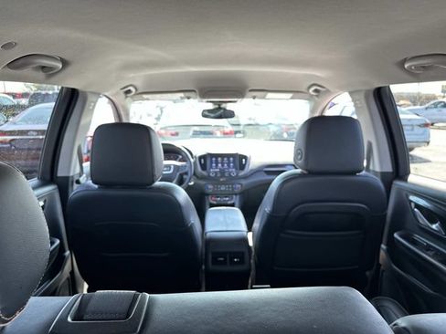 Used 2022 GMC Terrain AT4 w/ LPO, Floor Liner Package AWD/4WD image 18
