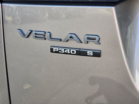 Used 2020 Land Rover Range Rover Velar R-Dynamic S AWD/4WD image 32