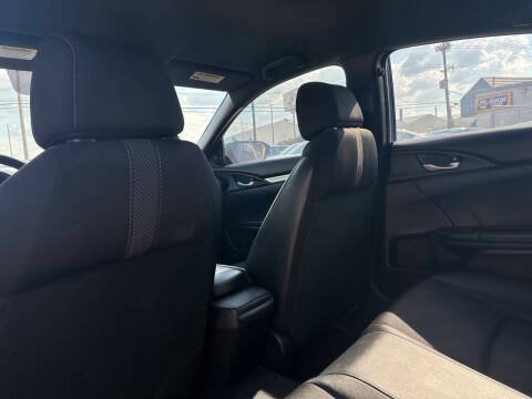 Used 2020 Honda Civic Sport image 22