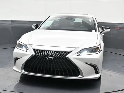 Used 2023 Lexus ES 350 w/ Premium Package image 9