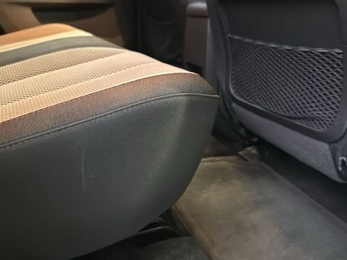 Used 2017 Chevrolet Equinox LT w/ Convenience Package image 25