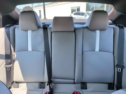 Used 2026 Toyota Camry SE w/ Convenience Package FWD image 23