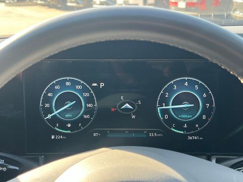 Used 2023 Hyundai Elantra SEL w/ Convenience Package FWD image 25