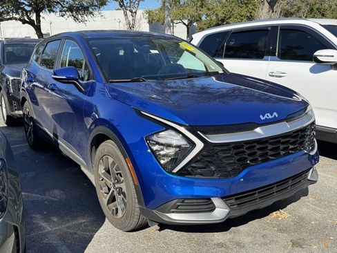 Used 2023 Kia Sportage EX image 10