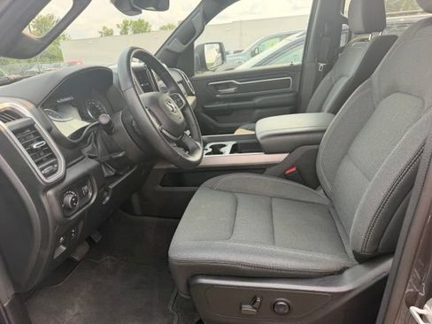 Used 2023 RAM 1500 Big Horn AWD/4WD image 4