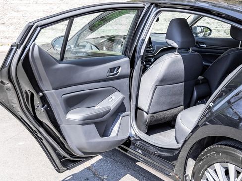 Used 2025 Nissan Altima 2.5 SV image 20