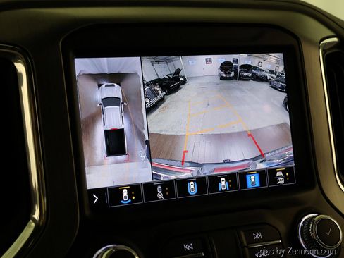 Used 2022 GMC Sierra 2500 Denali w/ Denali Black Diamond Edition image 23