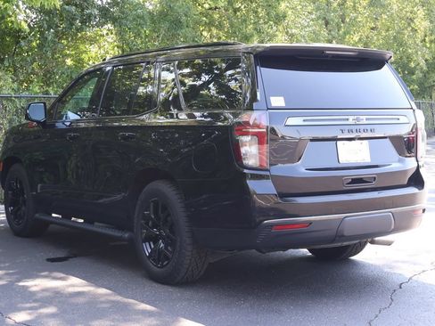 Used 2022 Chevrolet Tahoe Z71 w/ Z71 Off-Road Package AWD/4WD image 8