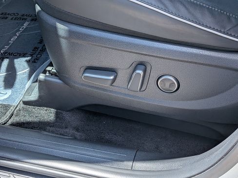 Used 2023 Hyundai Palisade SEL FWD image 23
