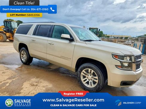 Used 2016 Chevrolet Suburban LT RWD image 5