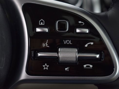 Certified 2023 Mercedes-Benz GLB 250 GLB 250 image 17