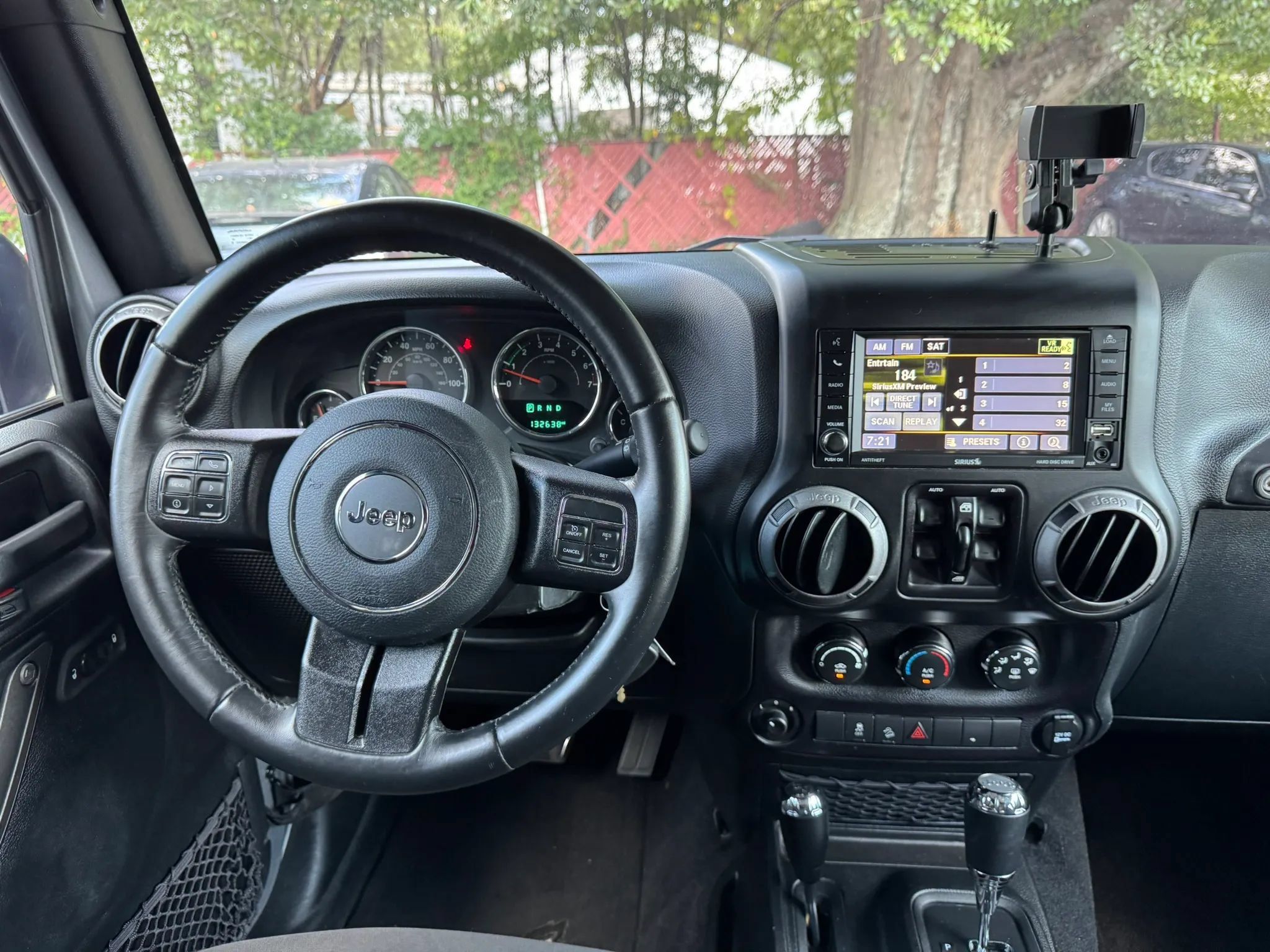 Used 2017 Jeep Wrangler Unlimited Sport w/ Quick Order Package 24S AWD/4WD image 15
