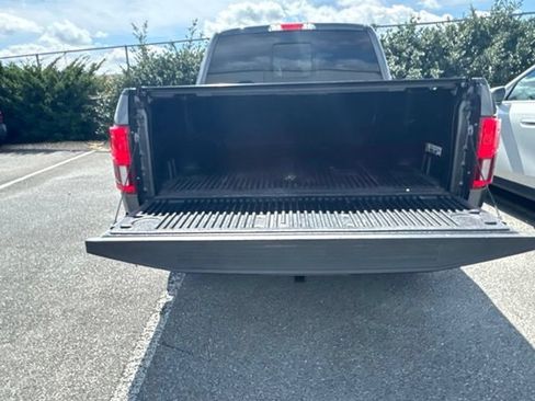 Used 2020 Ford F150 Lariat w/ Equipment Group 502A Luxury AWD/4WD image 24