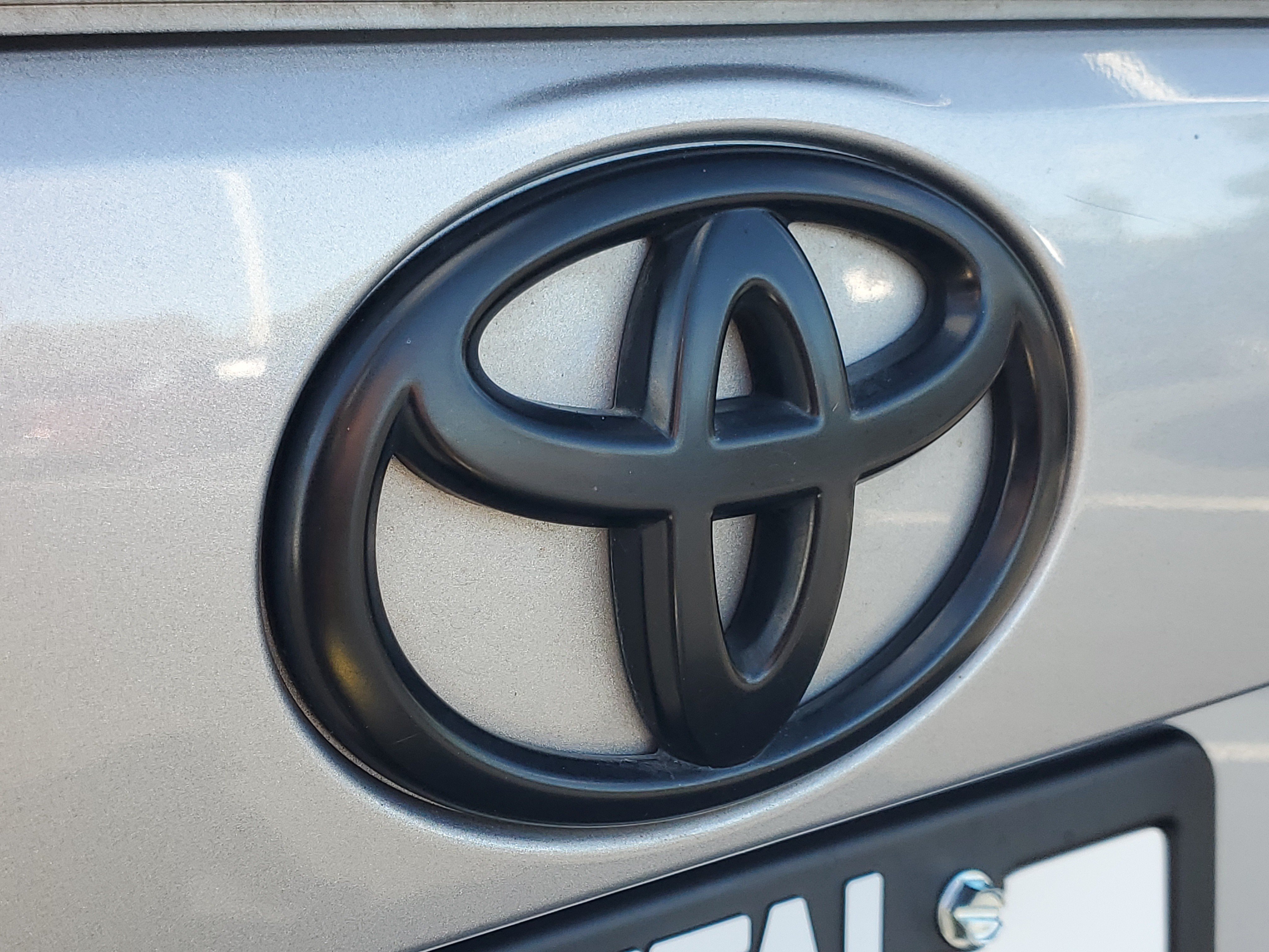 Certified 2019 Toyota RAV4 XLE w/ All Weather Liner Package AWD/4WD image 8