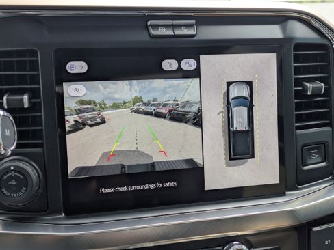 New 2025 Ford F350 King Ranch w/ FX4 Off-Road Package image 56