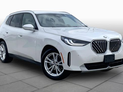Used 2025 BMW X3 xDrive30 AWD/4WD image 2