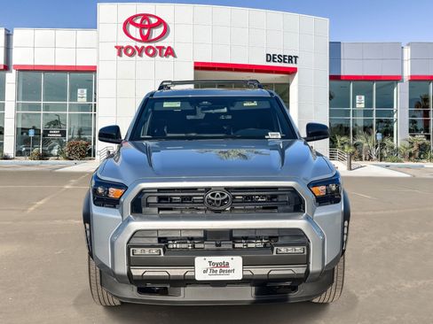 New 2026 Toyota 4Runner SR5 AWD/4WD image 2