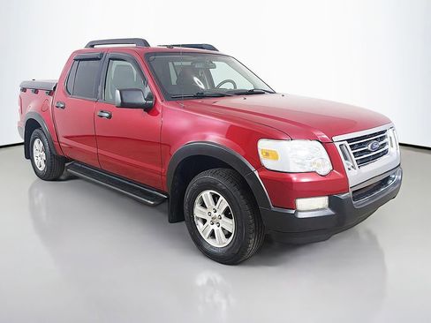 Used 2009 Ford Explorer Sport Trac XLT AWD/4WD image 30