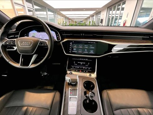 Used 2021 Audi A7 e Premium Plus w/ Interior Protection Package image 16