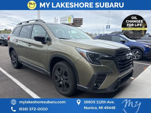 Used 2025 Subaru Ascent Onyx Edition w/ Popular Package #2 AWD/4WD image 1