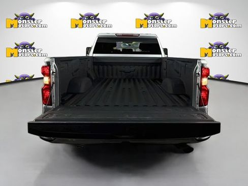 Used 2022 Chevrolet Silverado 2500 LT w/ Convenience Package AWD/4WD image 25