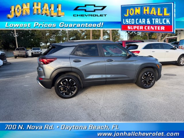 Used 2021 Chevrolet TrailBlazer LT w/ Convenience Package FWD image 11