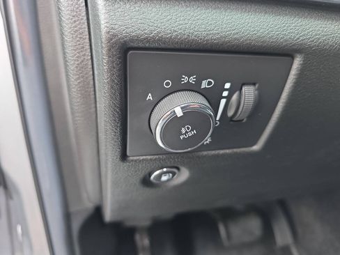 Used 2014 Jeep Grand Cherokee Limited w/ Luxury Group II AWD/4WD image 36